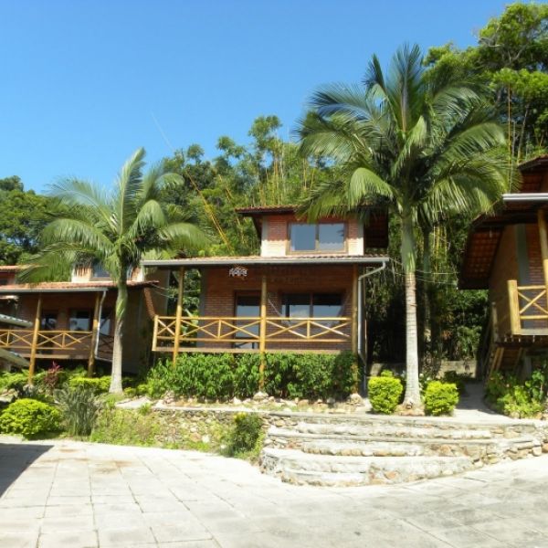 POUSADA  A VENDA PROXIMO DO MAR PORTO BELO