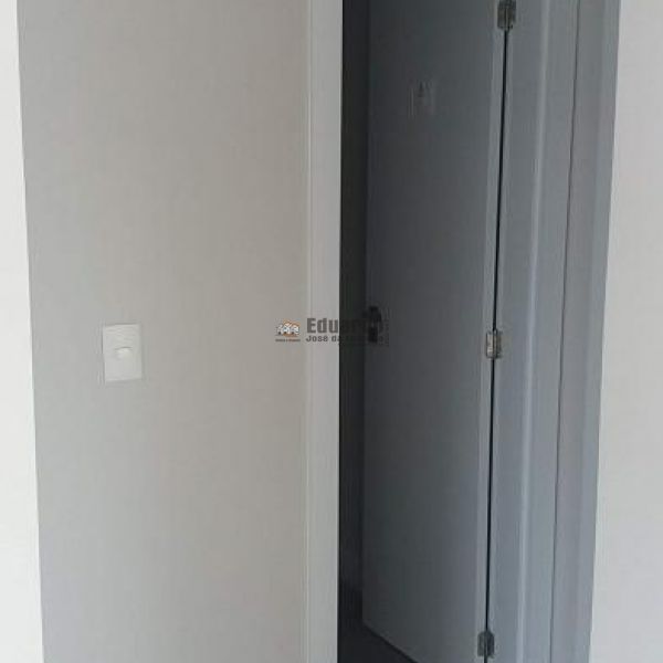 APARTAMENTO COM DUAS SUTES BALANEARIO CAMBORIU