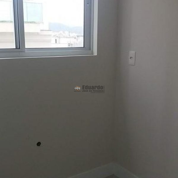 APARTAMENTO COM DUAS SUTES BALANEARIO CAMBORIU