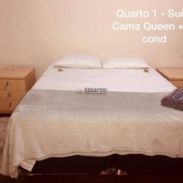 AMPLA CASA CENTRO DE PORTO BELO