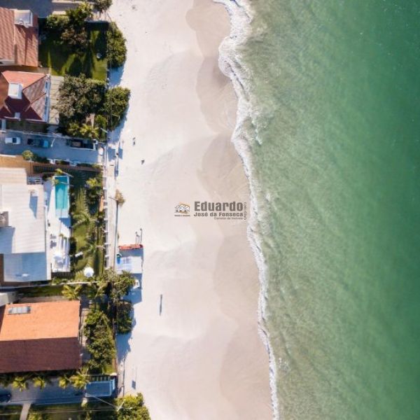 CASA FRENTA MAR, PRAIA DE BOMBINHAS