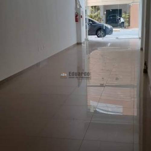 SALA COMERCIAL RUA 306