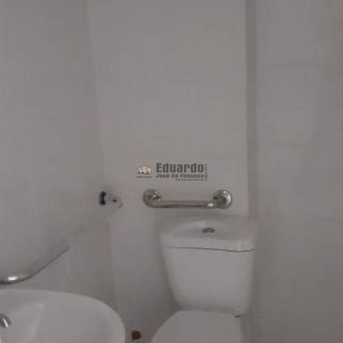 SALA COMERCIAL RUA 306