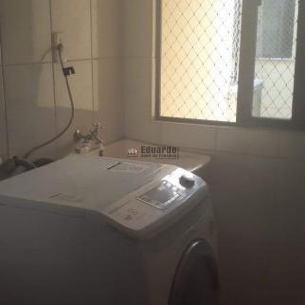 APTO QUADRA MAR CENTRO ITAPEMA