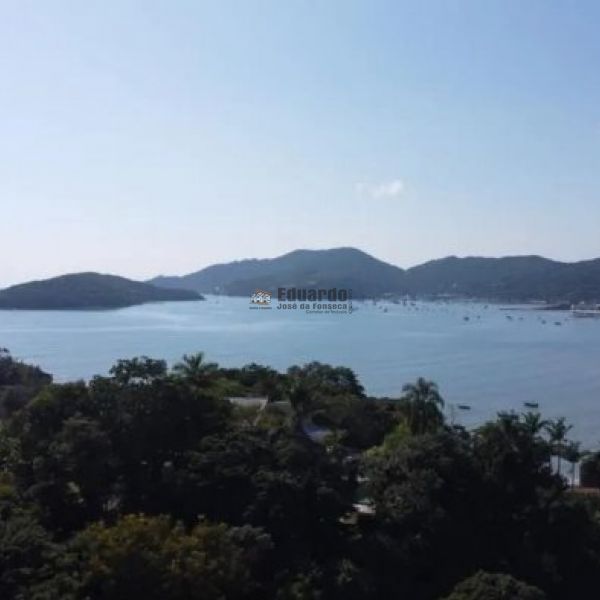 APARTAMENTOS A 200METROS DO MAR