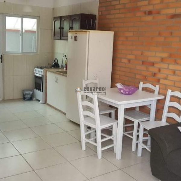 POUSADA A 500 MTS DA PRAIA PORTO BELO