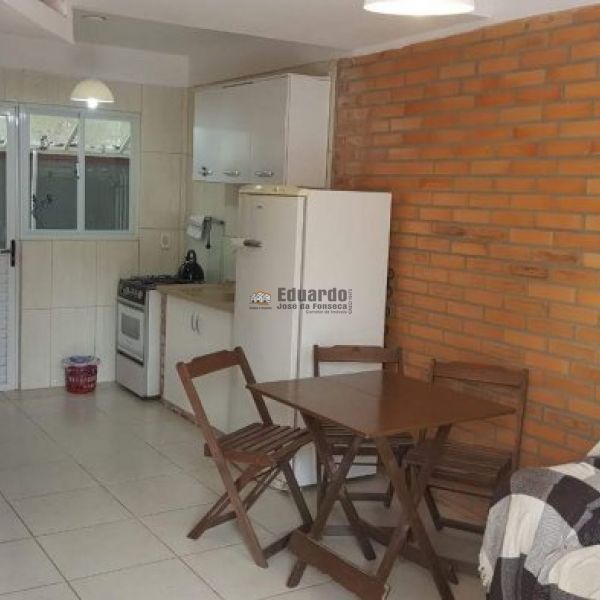 POUSADA A 500 MTS DA PRAIA PORTO BELO