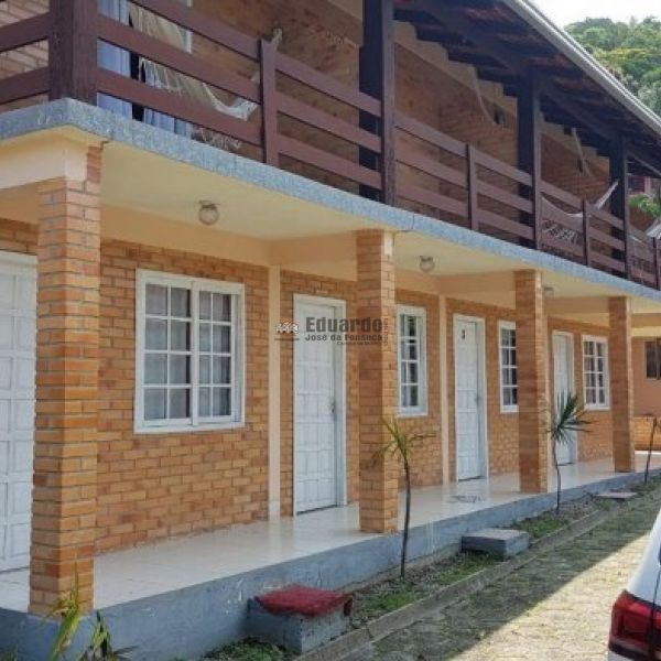 POUSADA A 500 MTS DA PRAIA PORTO BELO