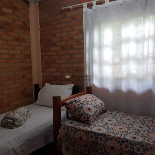 POUSADA A 500 MTS DA PRAIA PORTO BELO