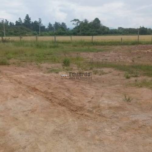 TERRENO PARA GALPO COMERCIAL.