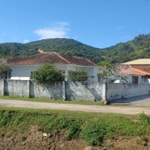 TERRENO CENTRO DE PORTO BELO