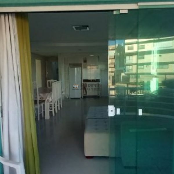 COBERTURA DUPLEX NO MARISCAL EM BOMBINHAS