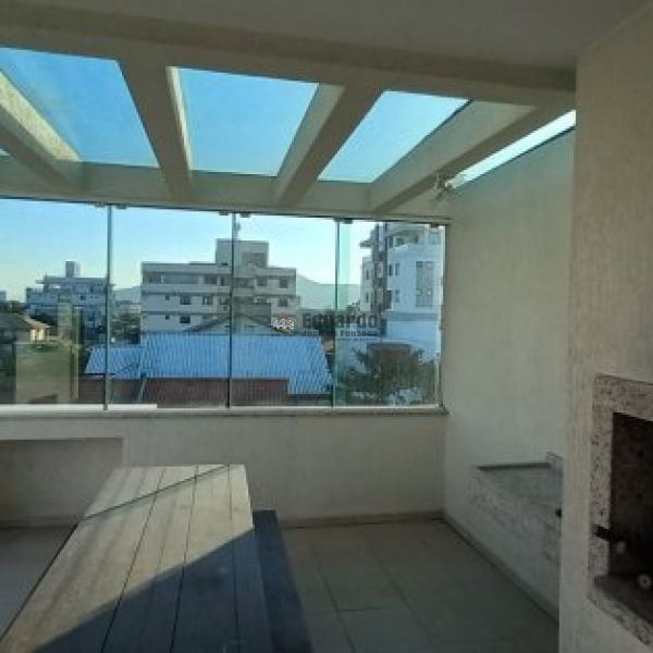 COBERTURA DUPLEX NO MARISCAL EM BOMBINHAS