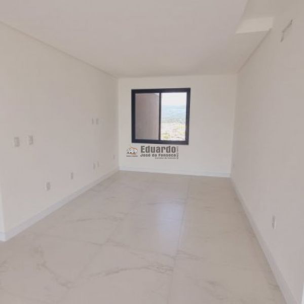 APARTAMENTO COM 03 SUTES EM BAL.PEREQU