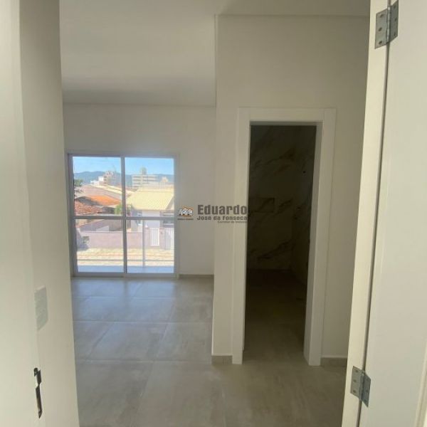 CASA GEMINADA 03 DORMITRIOS