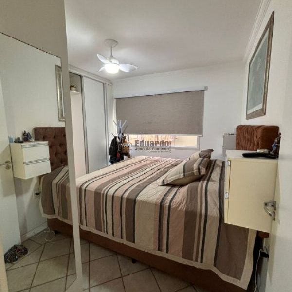 CASA COM 02 DORM. 01 SUTE EM BALN. PEREQU