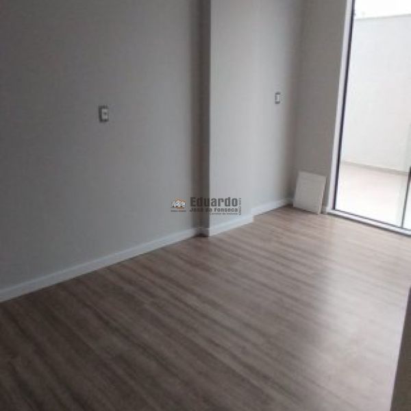 APARTAMENTO TRS SUTES