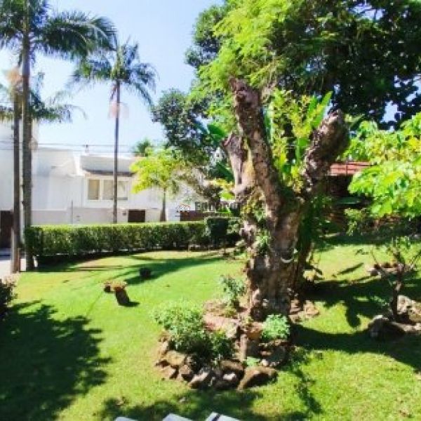 CASA A POUCOS METROS DO MAR