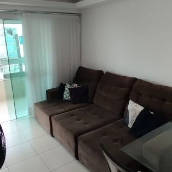 APARTAMENTO PRAIA DE BOMBAS BOMBINHAS