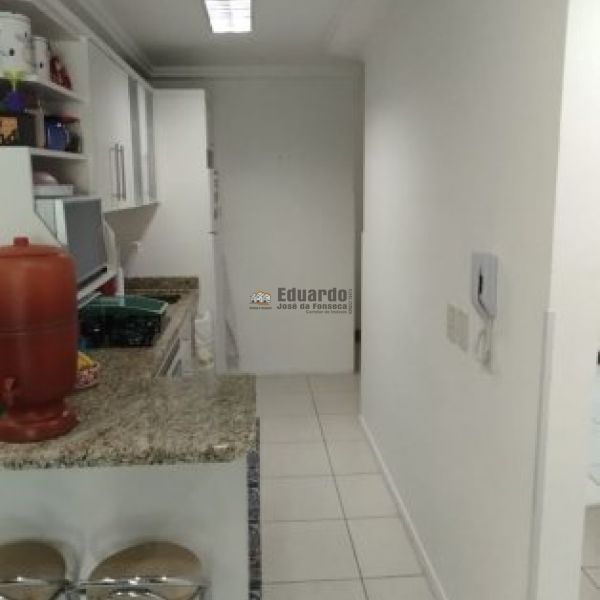 APARTAMENTO PRAIA DE BOMBAS BOMBINHAS