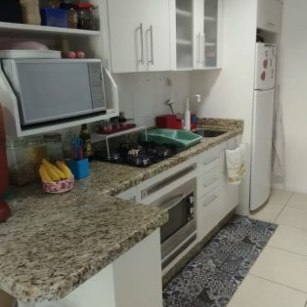 APARTAMENTO PRAIA DE BOMBAS BOMBINHAS