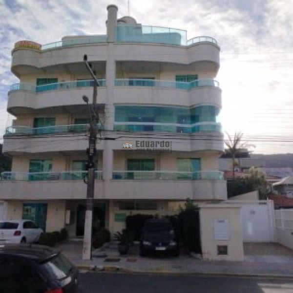 APARTAMENTO PRAIA DE BOMBAS BOMBINHAS