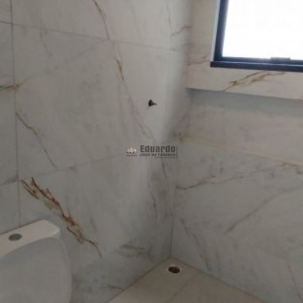 SOBRADO GEMINADO 02 SUTES EM PORTO BELO