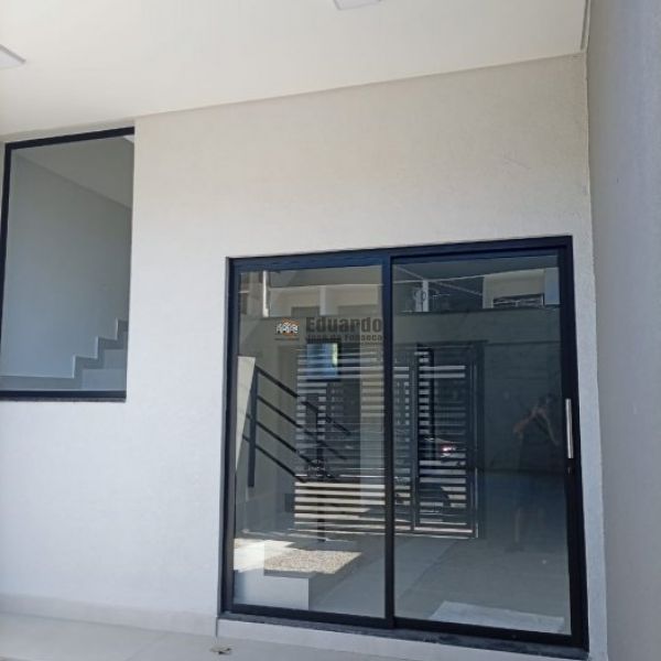 SOBRADO GEMINADO 02 SU�TES EM PORTO BELO