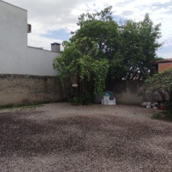 CASA NO UNIVERSITRIO EM TIJUCAS