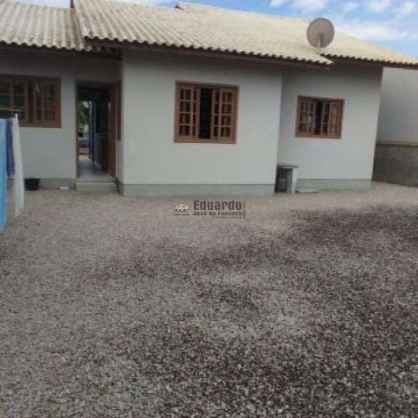 CASA NO UNIVERSITRIO EM TIJUCAS