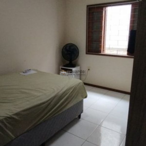 CASA NO UNIVERSITRIO EM TIJUCAS