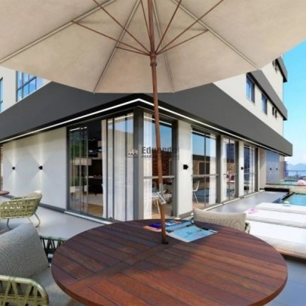 PR LANAMENTO DE 02 SUTES A 700METROS DO MAR