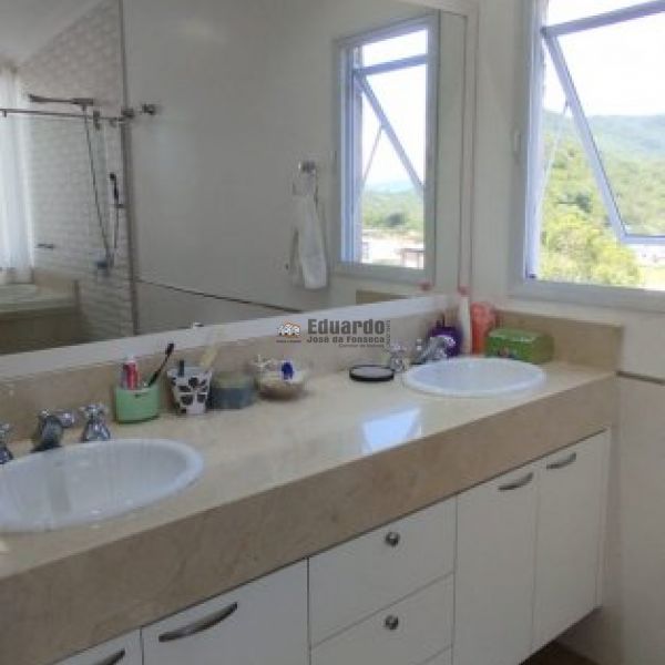 CASA COM VISTA  MAR BALNERIO DE PEREQU