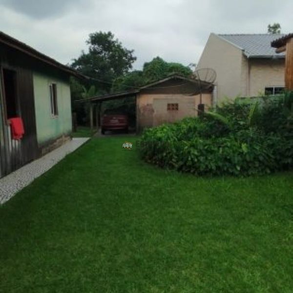 CASA NO SERTO DE SANTA LUZIA 03 DORM.