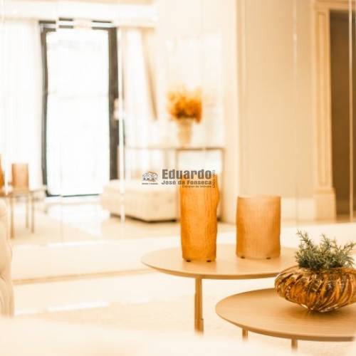 APARTAMENTOS 03 OU 04 SUTES EM MEIA PRAIA