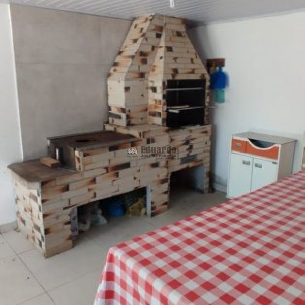 CASA DE 03 DORM. SERTO DE SANTA LUZIA.