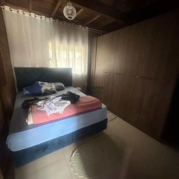 CASA MISTA  AMPLA  E ACONCHEGANTE 