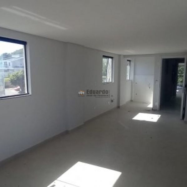 APARTAMENTO 02 DOR,SENDO 01 SUTE