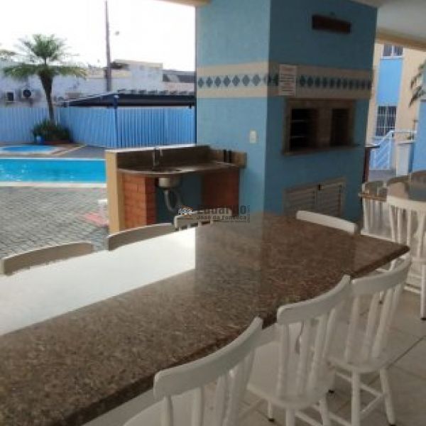 APARTAMENTO EM EXCELENTE LOCALIZAO