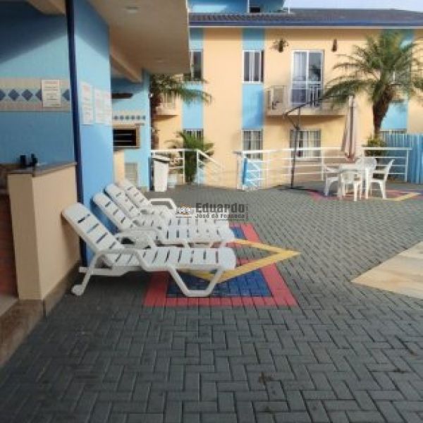 APARTAMENTO EM EXCELENTE LOCALIZAO