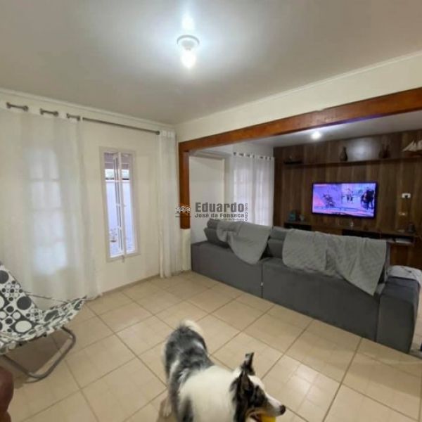 CASA COM 03 DORMITRIOS A MENOS DE 600 M DO MAR