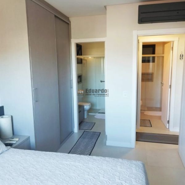 APARTAMENTO NA PRAIA DE BOMBAS 