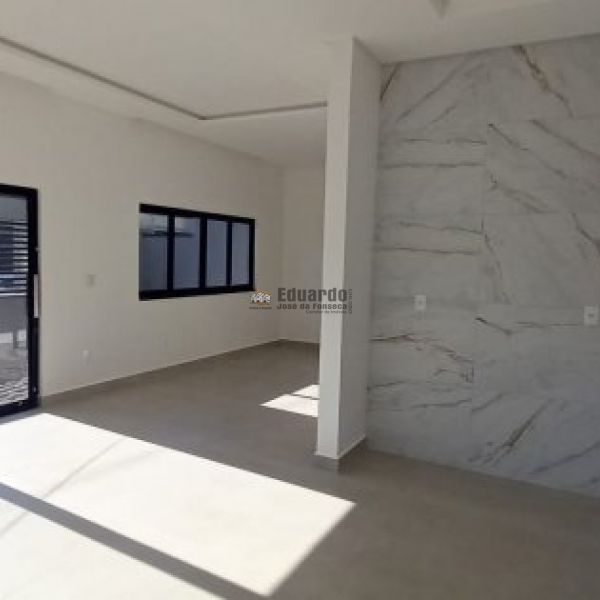 SOBRADO GEMINADO  03 SUTES NO VILA NOVA.