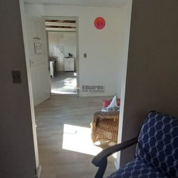 CASA NO CENTRO DE PORTO BELO COM 03 DORM.