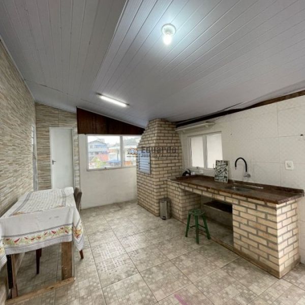 CASA NO BAIRRO VILA NOVA 