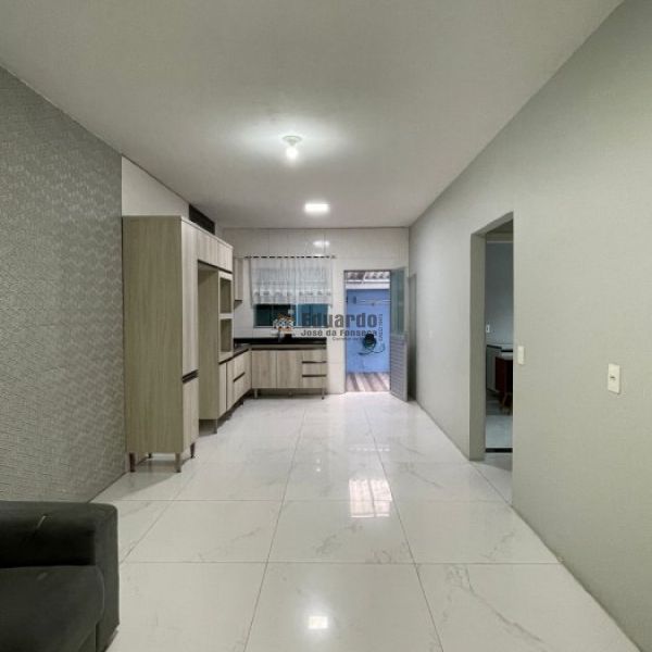 CASA NO BAIRRO VILA NOVA 