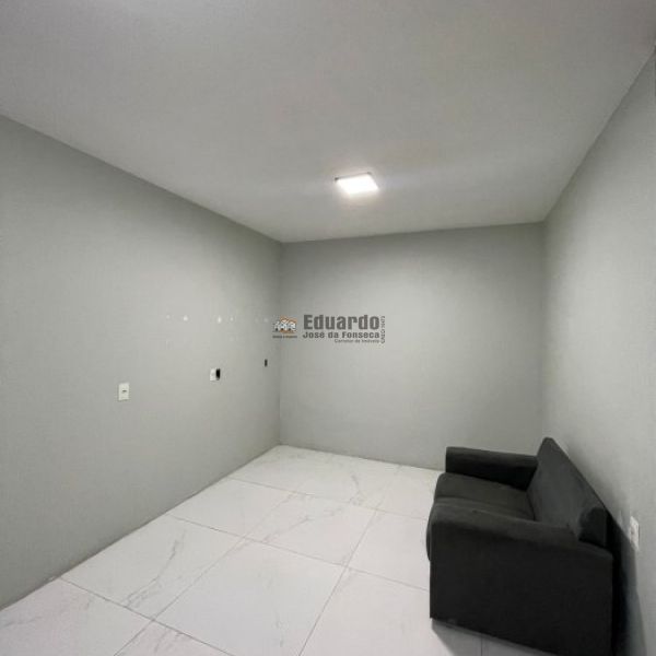 CASA NO BAIRRO VILA NOVA 