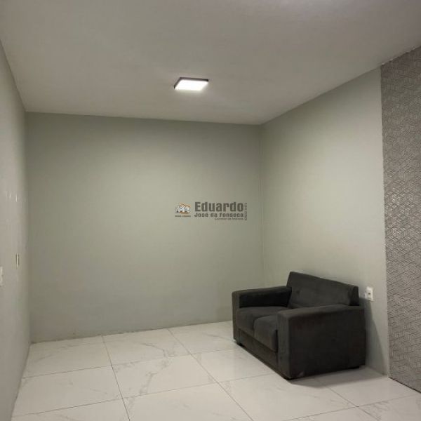 CASA NO BAIRRO VILA NOVA 