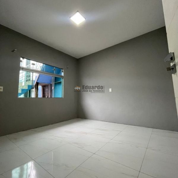 CASA NO BAIRRO VILA NOVA 