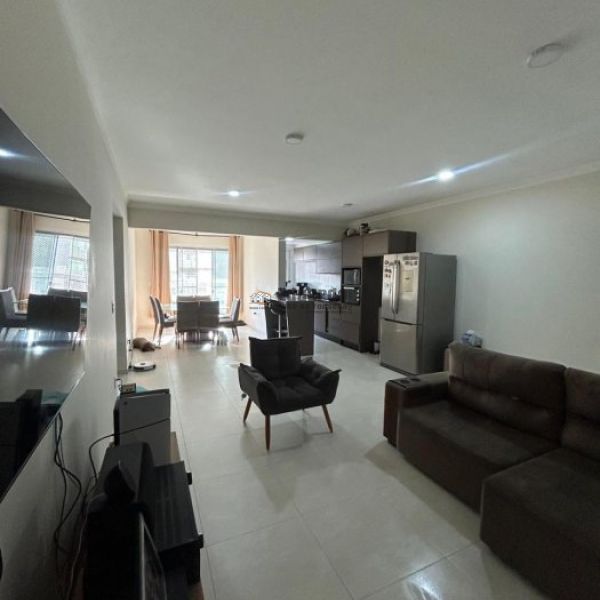 APARTAMENTO 03 DORMITRIOS EM BOMBINHAS